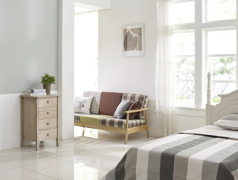 Wall-mounted Desk